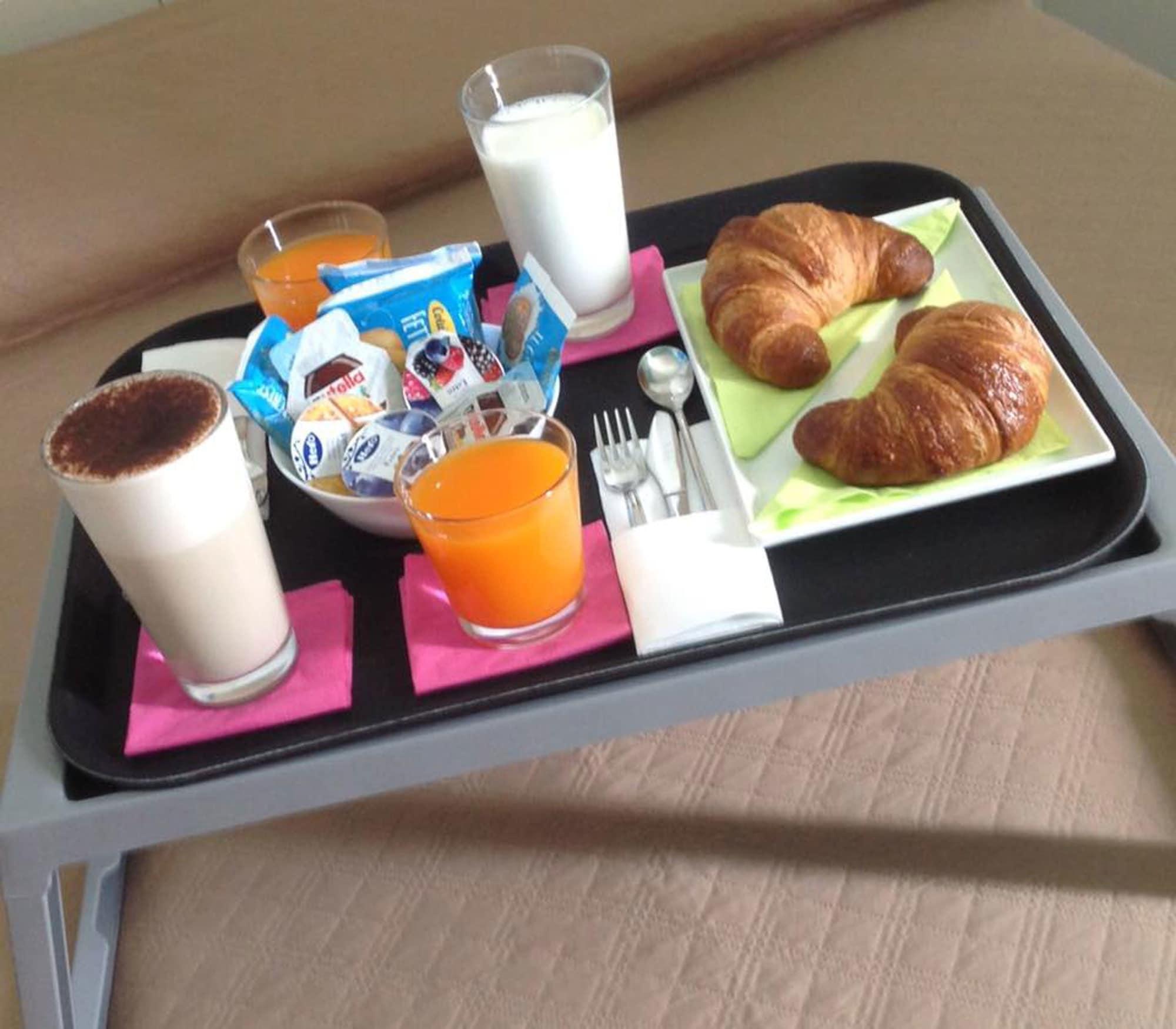 Re Ferdinando Bed & Breakfast Napoli Ngoại thất bức ảnh
