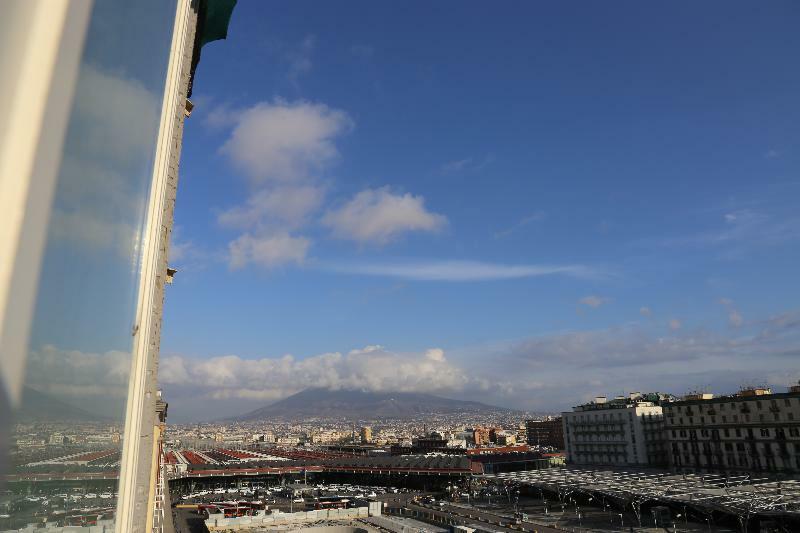 Re Ferdinando Bed & Breakfast Napoli Ngoại thất bức ảnh