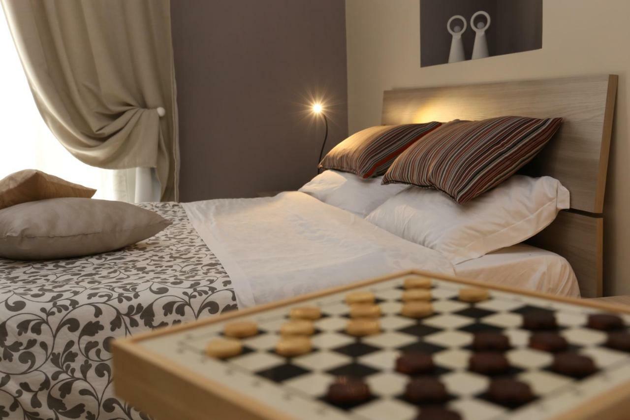 Re Ferdinando Bed & Breakfast Napoli Ngoại thất bức ảnh