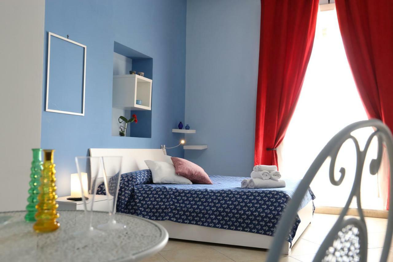 Re Ferdinando Bed & Breakfast Napoli Ngoại thất bức ảnh